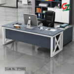 Best--Wood-Executive-Table-for-High-End-Offices