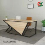 Customizable-Executive-Desk-for-Unique-Office-Designs