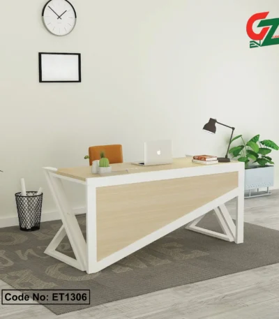 Ergonomic-Executive-Desk-for-Long-Hours-of-Work