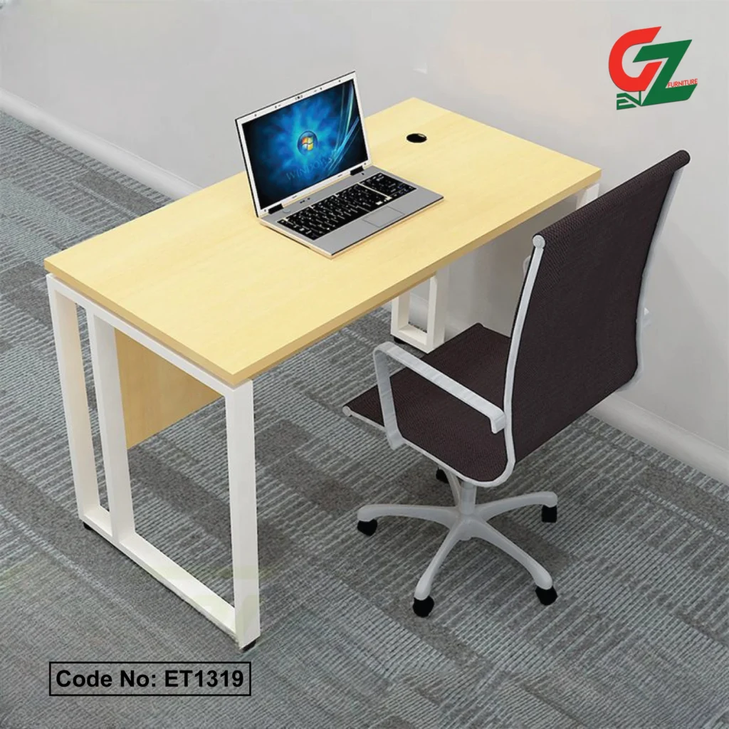 Executive-Office-Tables-for-Maximum-Workspace-Efficiency