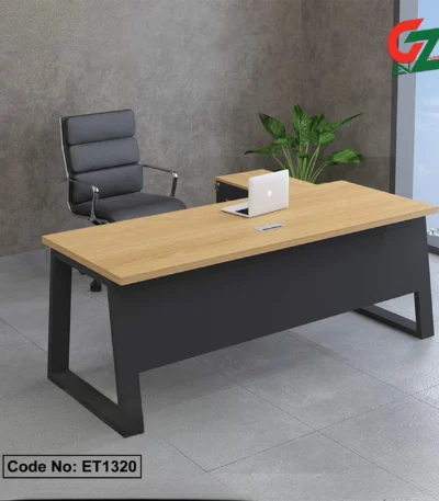 Executive-Table-with-Ample-Workspace-and-Storage