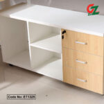 Executive-Tables-for-Efficient-Office-Setup