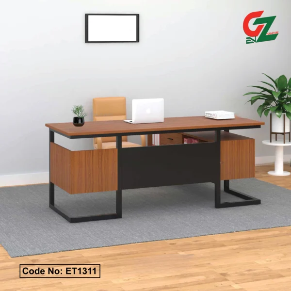 Executive Table With Side Table