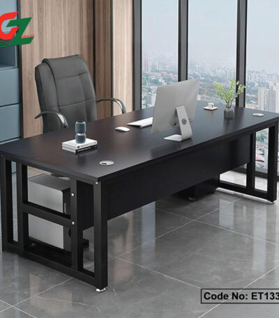Executive table