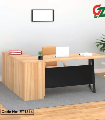 Space-Saving-Executive-Tables-for-Compact-Offices