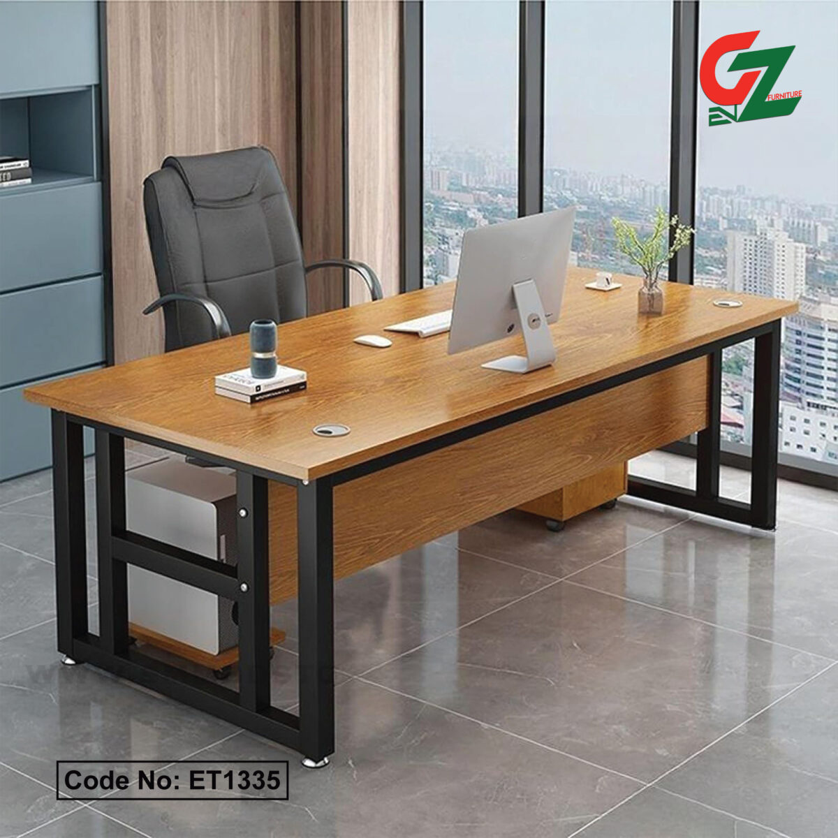 Executive table